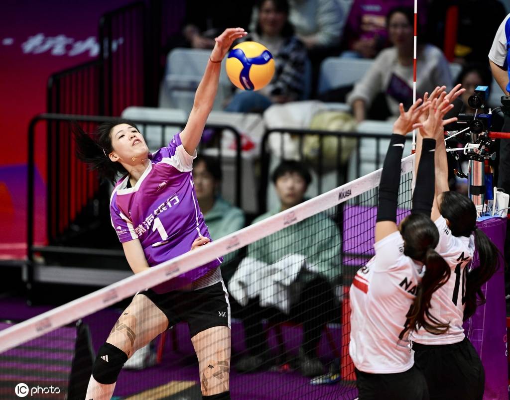 女排世俱赛-天津3-0埃及开门红 俄外援爆头陈博雅定胜局