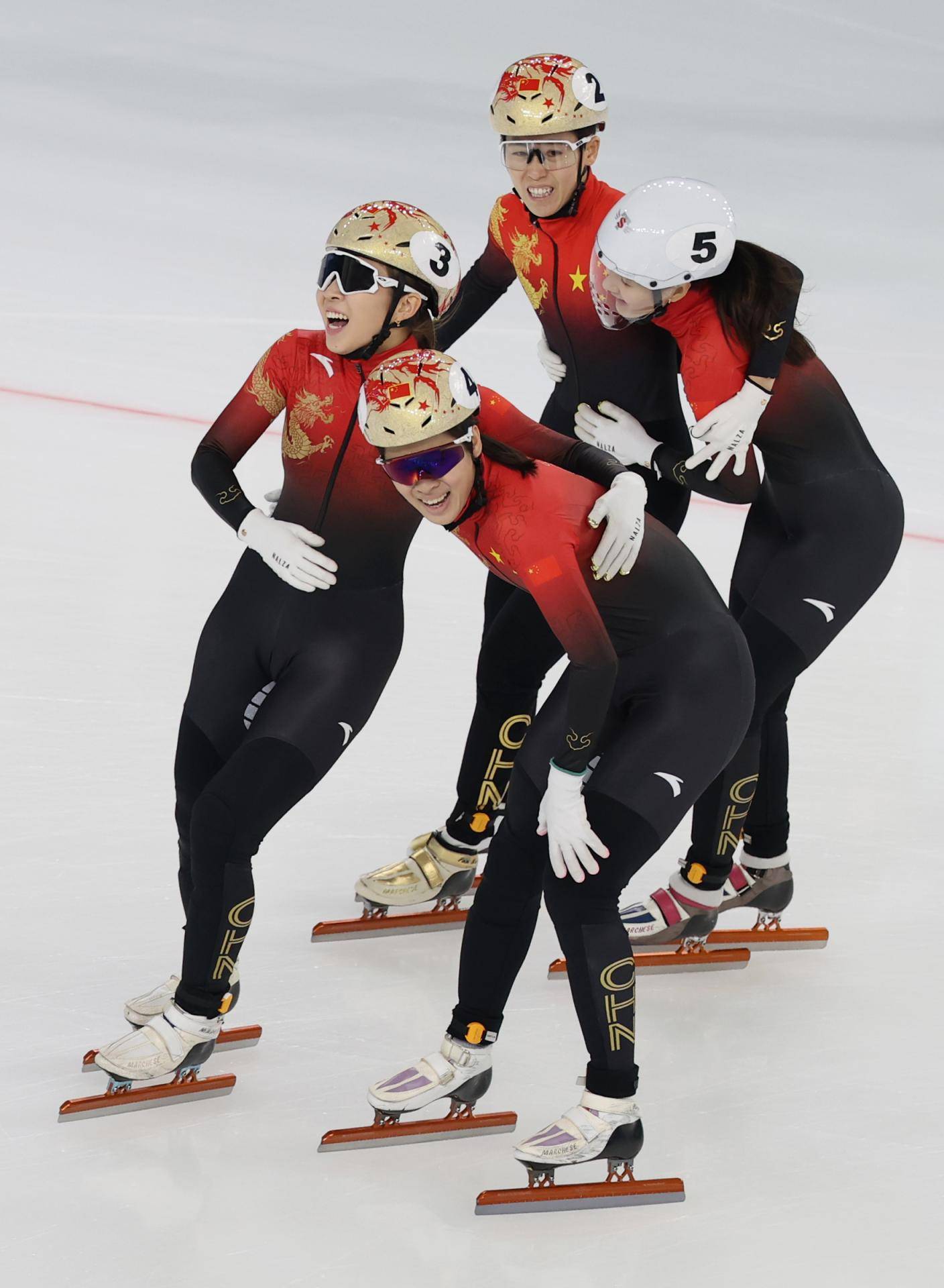短道速滑“中韩”之争落下风 无损信念寻找不足 中国短道队再出发